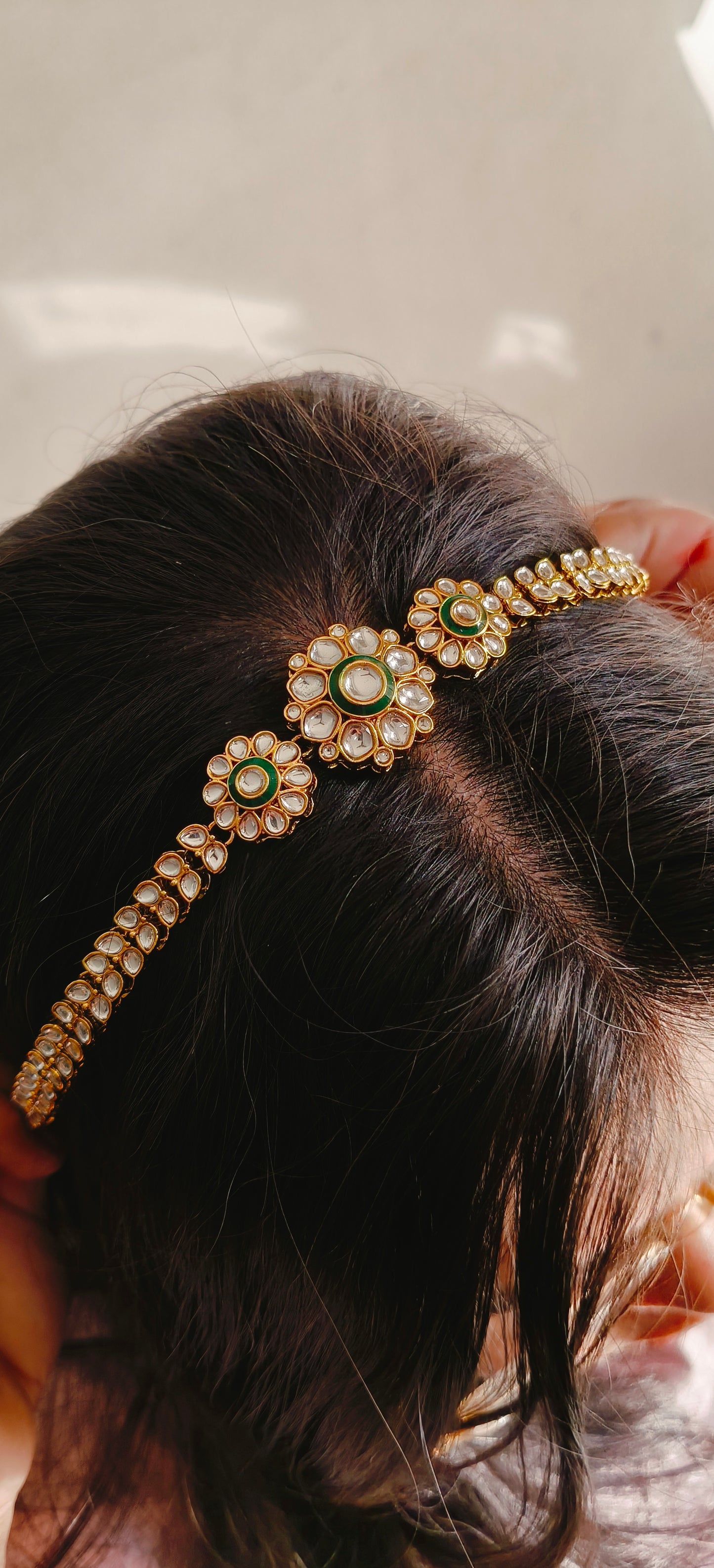 Gold Plated Kundan Mathapatti.