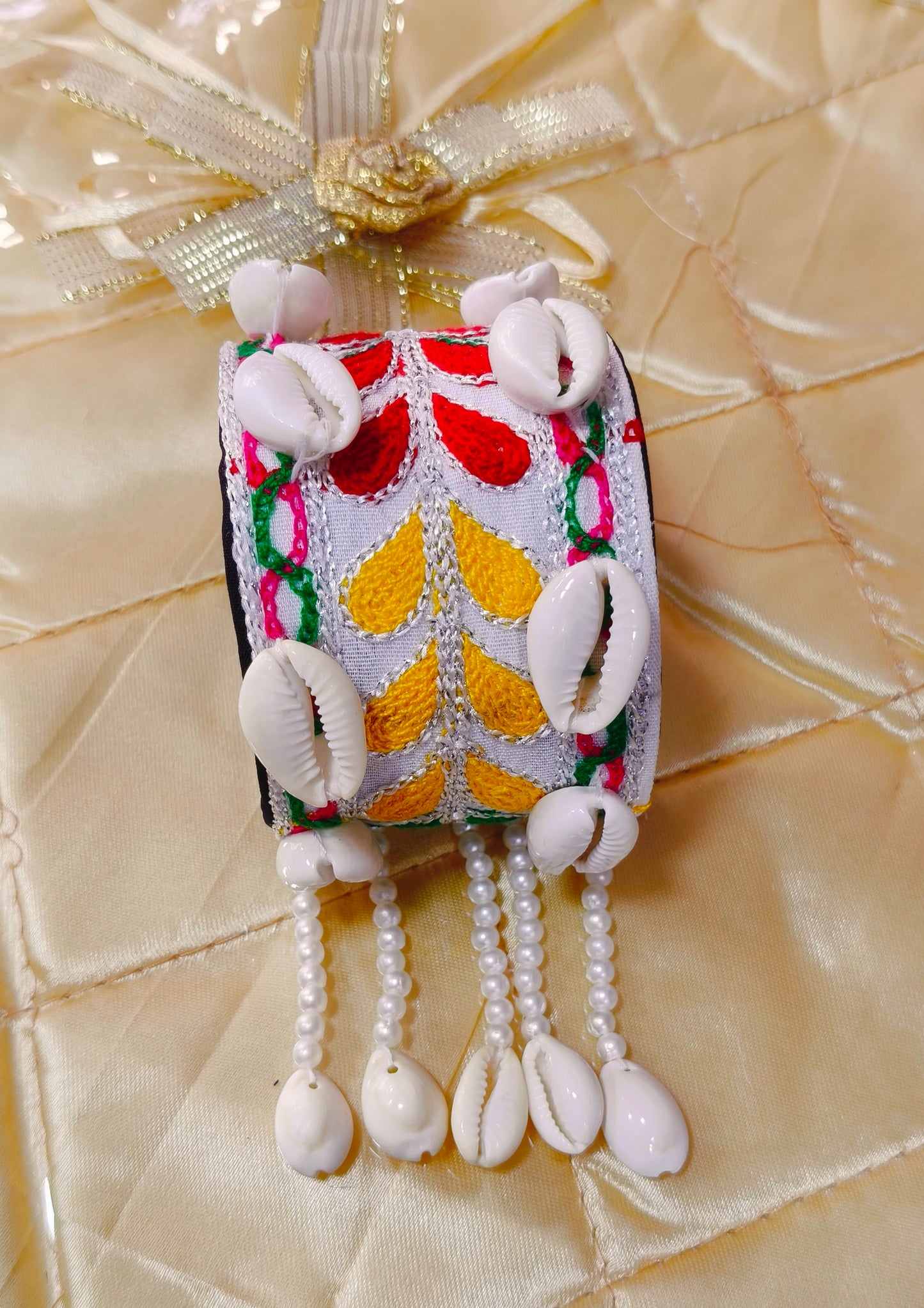 Embroidery Kada