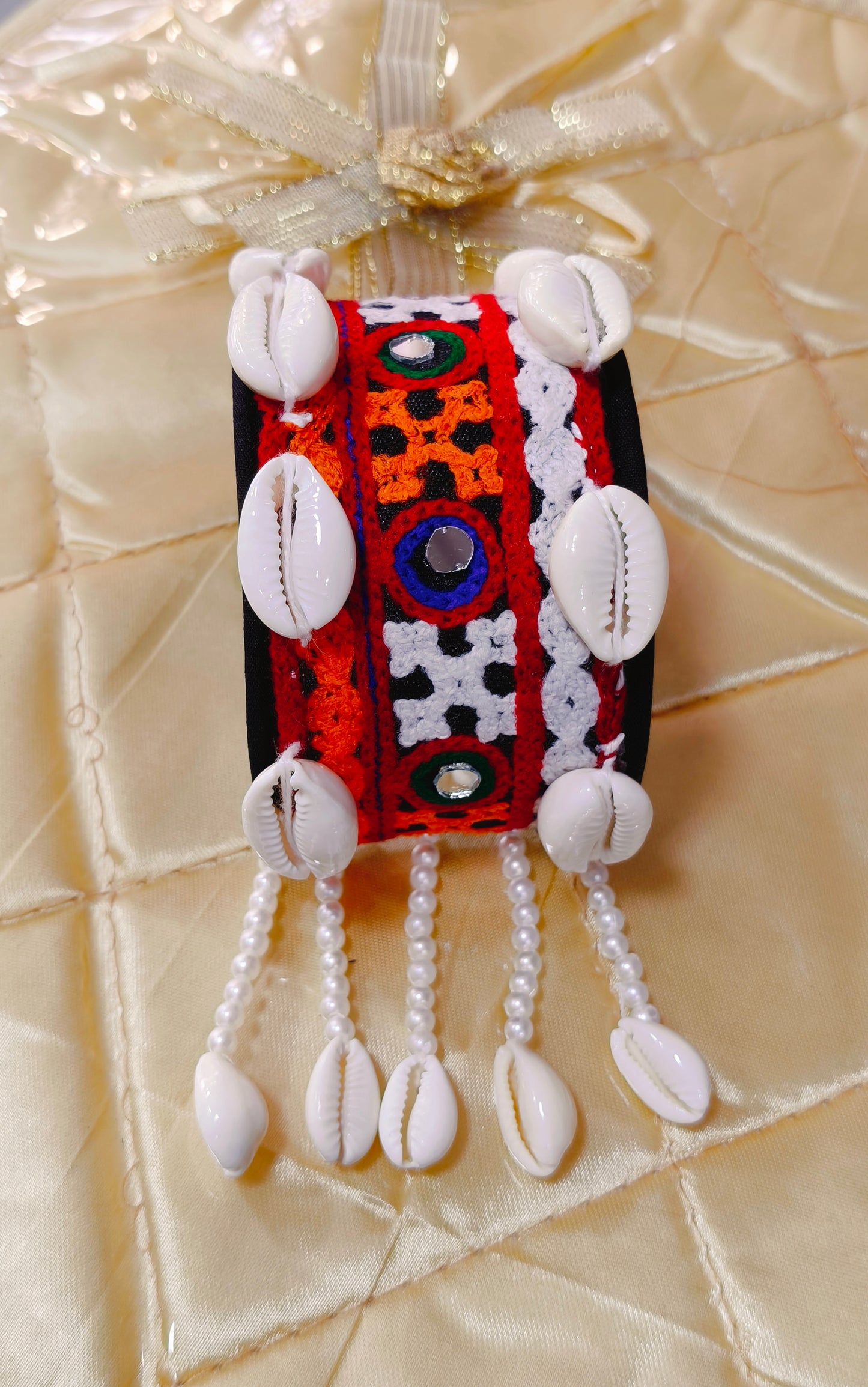 Embroidery Kada
