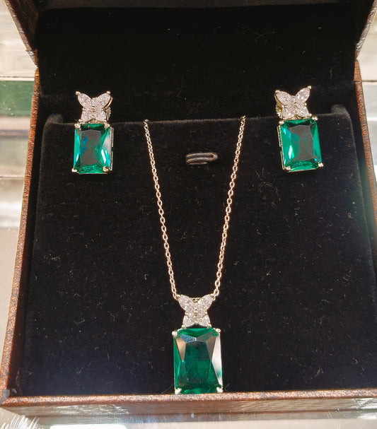 Pendant Earrings Set