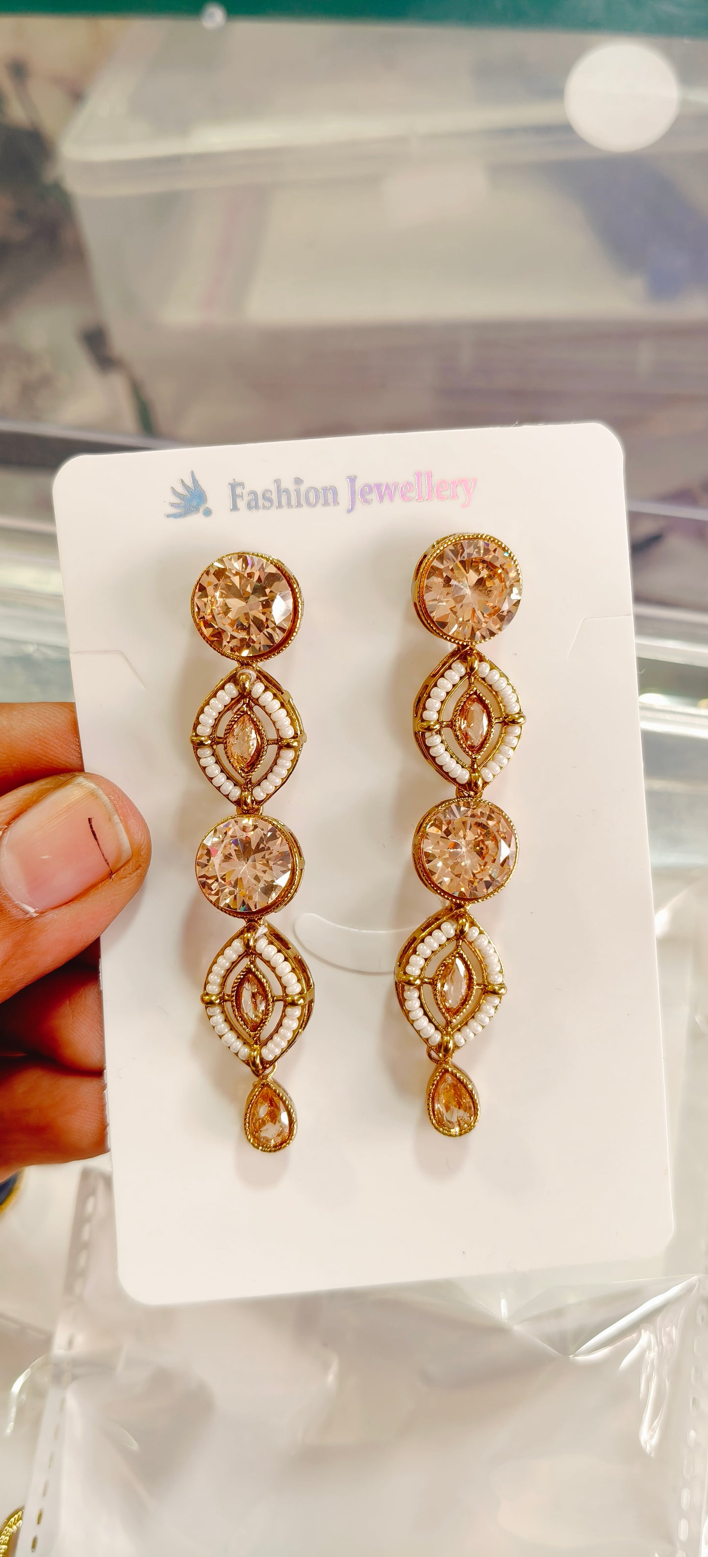 Traditional earrings available in 3 colours.