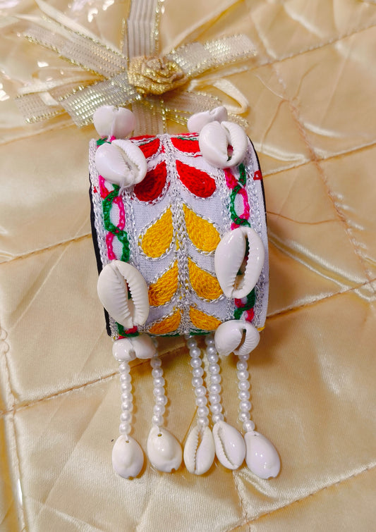 Embroidery Kada