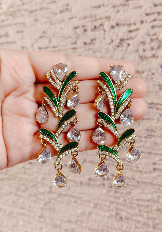 Green Diamond Kundan Earrings